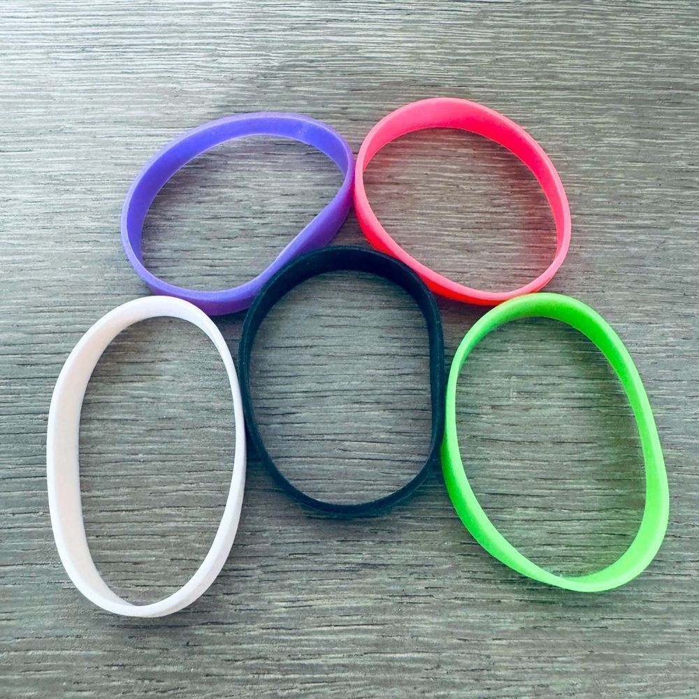 Black Light Run Glow Silicone Bracelets Set